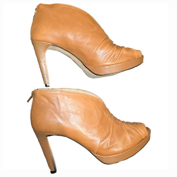 Antonio Melani Stiletto Peep Toe Booties in Tan - Ladies Size 8M - Picture 4 of 9